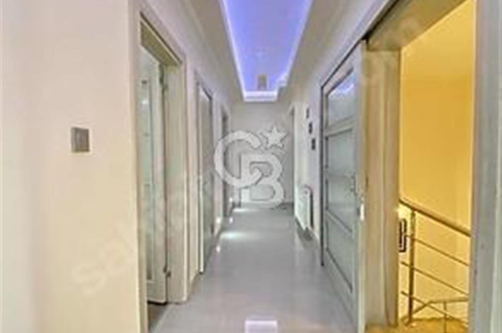 İNCEK-YILDIRIM AKBULUT MEVKİİ-1.124 m2 ARSA İÇİNDE-450 m2 VİLLA