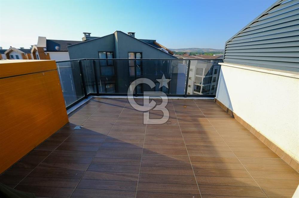 AKÇALAR LAKE CİTY 'DE GÖL MANZARALI SATILIK 3+1 DUBLEKS DAİRE