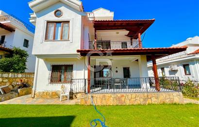 KIYIKIŞLACIK’TA SİTE İÇERİSİNDE GENİŞ BAHÇELİ 3+1 MÜSTAKİL VİLLA
