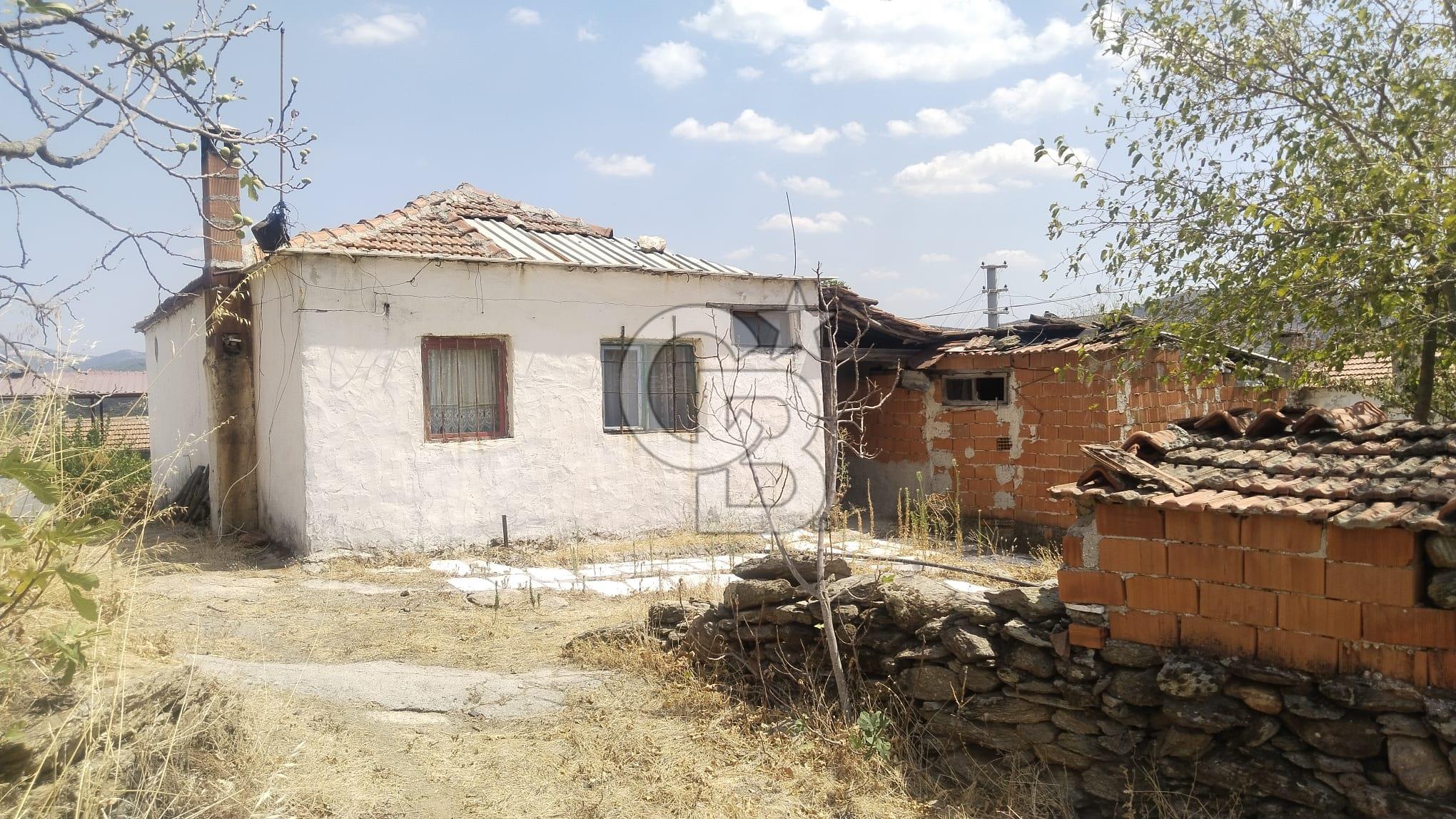 YATAĞAN SATILIK KÖY EVİ