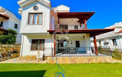 KIYIKIŞLACIK’TA SİTE İÇERİSİNDE GENİŞ BAHÇELİ 3+1 MÜSTAKİL VİLLA