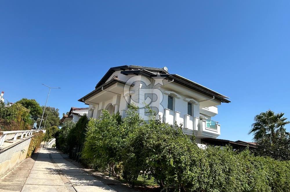 Adana / Çukurova / Dörtler Mh. Site İçerisinde 5+1 Ultra Lüks Triplex Villa