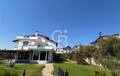 Adana / Çukurova / Dörtler Mh. Site İçerisinde 5+1 Ultra Lüks Triplex Villa