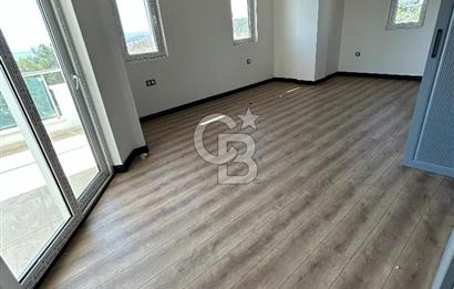 Adana / Çukurova / Dörtler Mh. Site İçerisinde 5+1 Ultra Lüks Triplex Villa