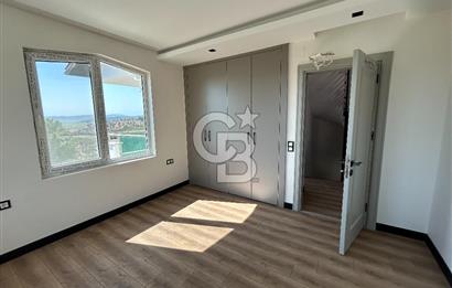 Adana / Çukurova / Dörtler Mh. Site İçerisinde 5+1 Ultra Lüks Triplex Villa