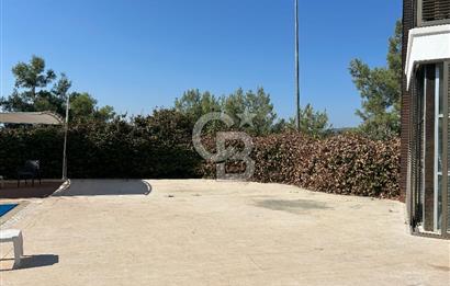 Adana / Çukurova / Dörtler Mh. Site İçerisinde 5+1 Ultra Lüks Triplex Villa