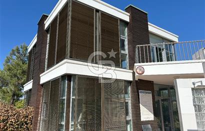 Adana / Çukurova / Dörtler Mh. Site İçerisinde 5+1 Ultra Lüks Triplex Villa