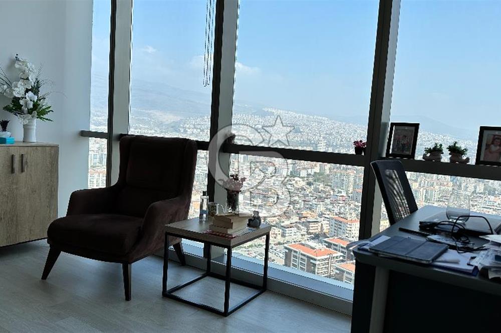 Folkart Towers'da Kiralık Eşyasız 179m2 Şehir Manzaralı Ofis