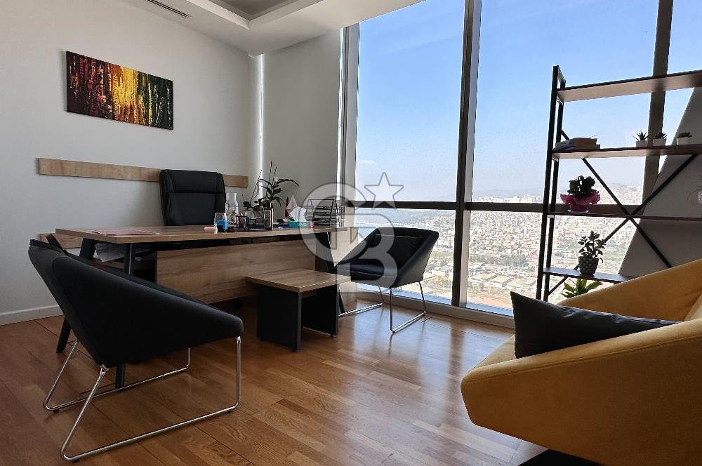 Folkart Towers'da Kiralık Eşyasız 179m2 Şehir Manzaralı Ofis