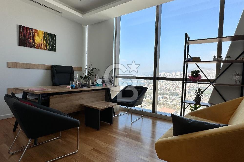 Folkart Towers'da Kiralık Eşyasız 179m2 Şehir Manzaralı Ofis