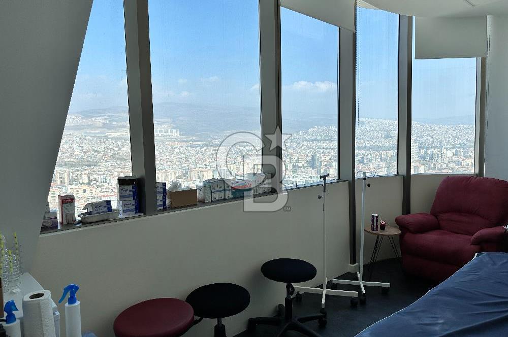 Folkart Towers'da Kiralık Eşyasız 179m2 Şehir Manzaralı Ofis