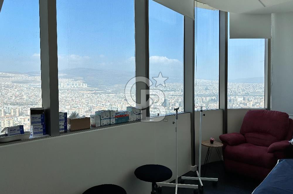 Folkart Towers'da Kiralık Eşyasız 179m2 Şehir Manzaralı Ofis