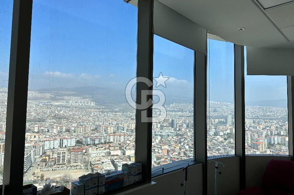 Folkart Towers'da Kiralık Eşyasız 179m2 Şehir Manzaralı Ofis