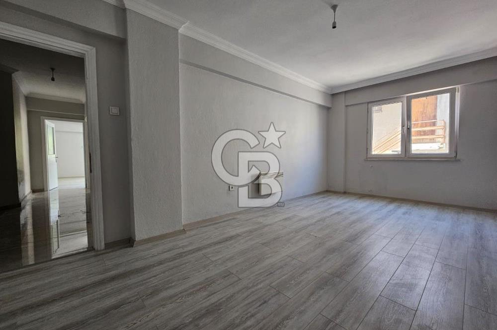 Ayvalık Aliçetinkaya'da Yenilenmiş 2+1 Kiralık Daire