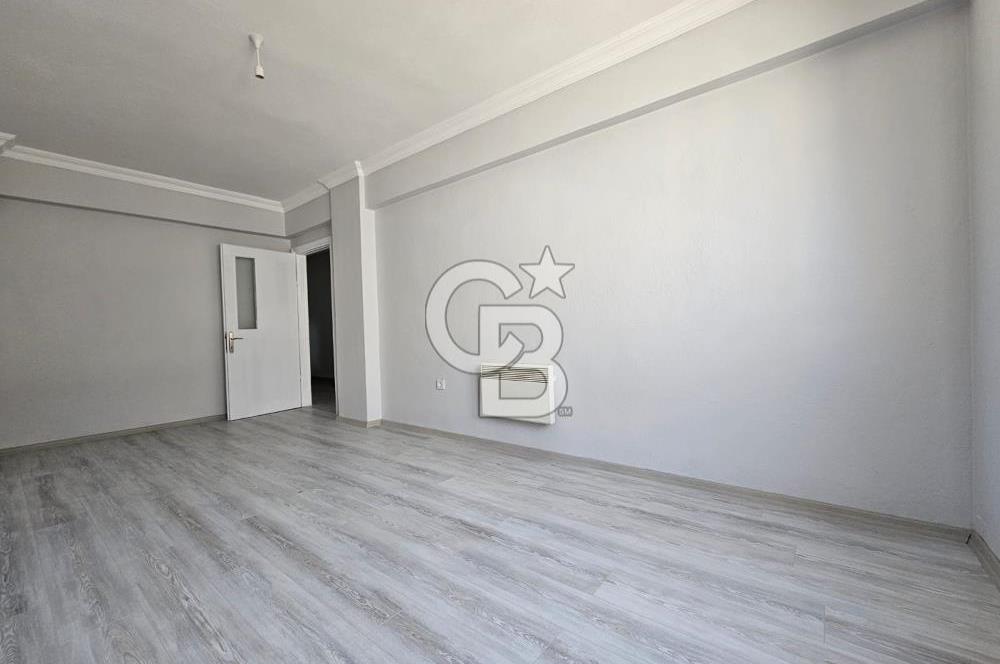 Ayvalık Aliçetinkaya'da Yenilenmiş 2+1 Kiralık Daire