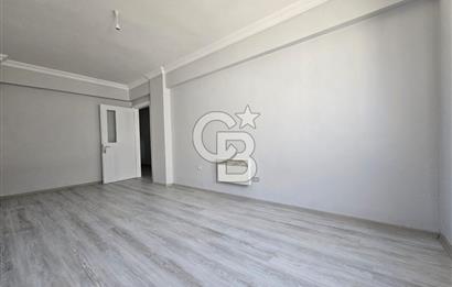 Ayvalık Aliçetinkaya'da Yenilenmiş 2+1 Kiralık Daire