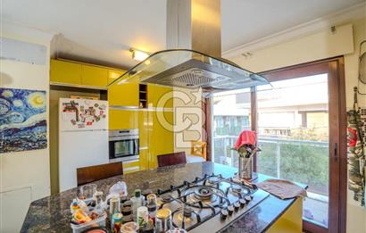 BALÇOVA KORUTÜRK 6+1 ÖZEL TERASLI SATILIK VİLLA