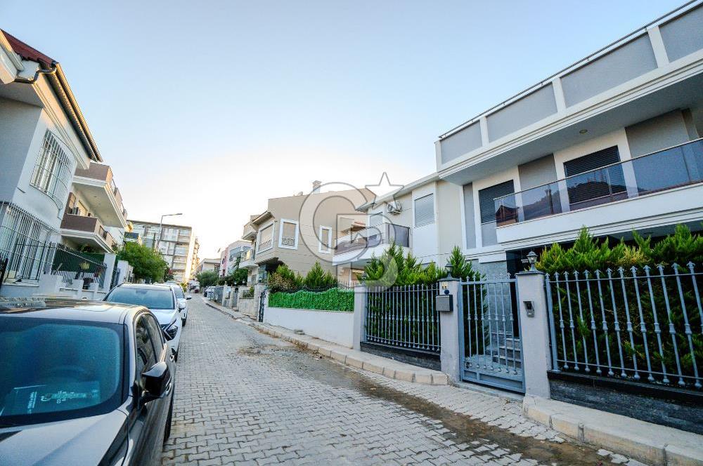 BALÇOVA KORUTÜRK 6+1 ÖZEL TERASLI SATILIK VİLLA