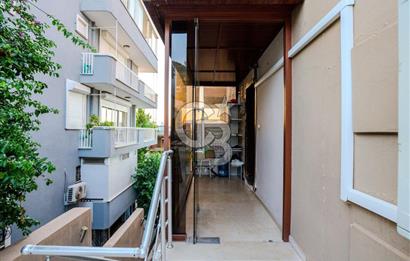 BALÇOVA KORUTÜRK 6+1 ÖZEL TERASLI SATILIK VİLLA