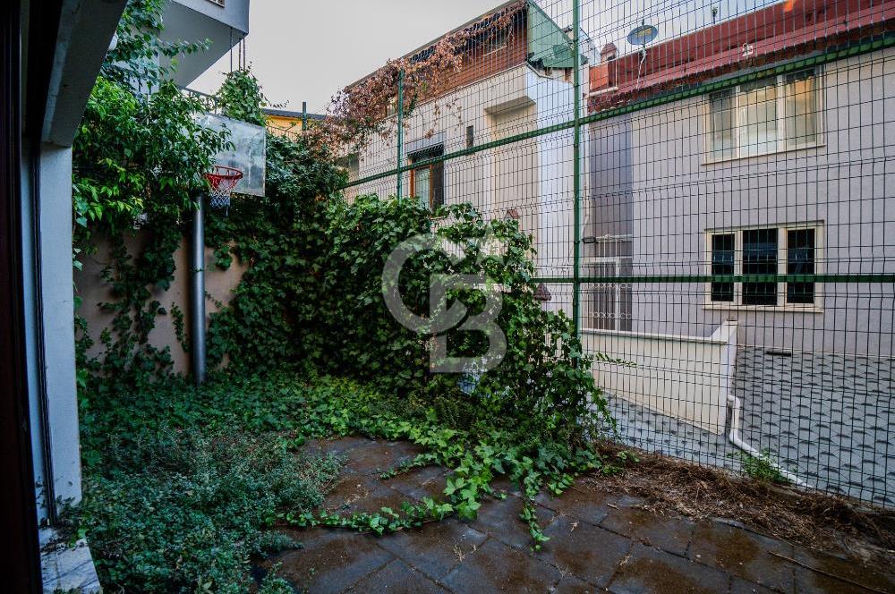 BALÇOVA KORUTÜRK 6+1 ÖZEL TERASLI SATILIK VİLLA