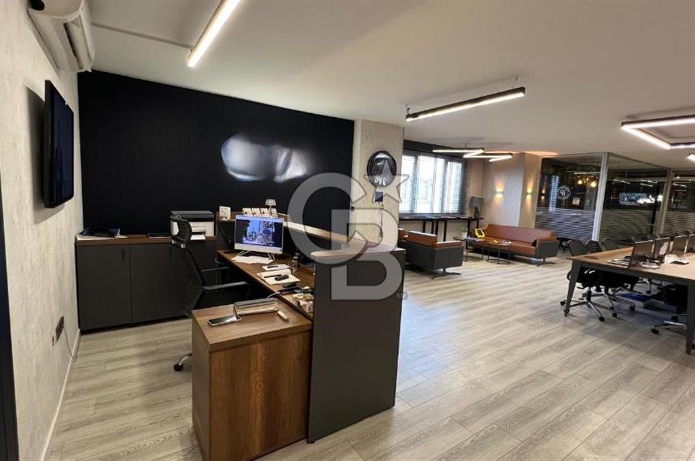 Bayraklı Manas Blv Folkart Tower's Karşısı Geniş Ofis