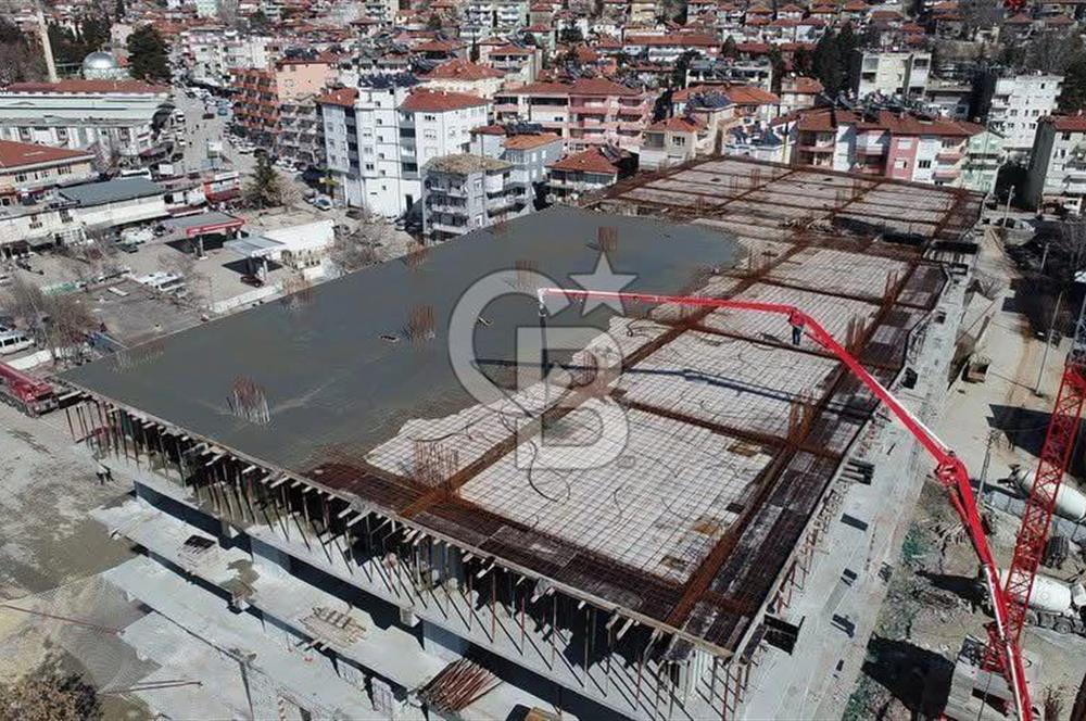 ANTALYA ELMALI AMELAS MEYDAN PROJESİNDE SATILIK DÜKKAN