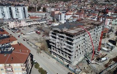 ANTALYA ELMALI AMELAS MEYDAN PROJESİNDE SATILIK DÜKKAN