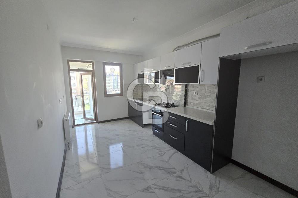 CB PREMIUM'DAN BAĞLICA'DA MASRAFSIZ TEMİZ KİRALIK 4+1 DAİRE