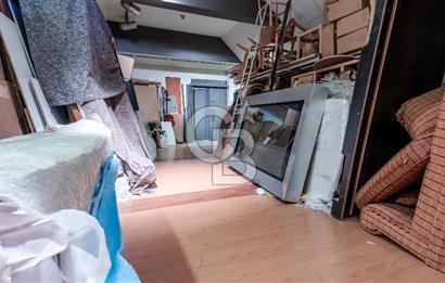 KARABAĞLAR YEŞİLLİK CADDESİ ÜZERİNDE KOMPLE SATILIK BİNA