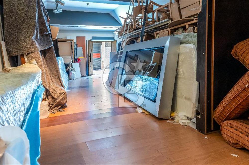 KARABAĞLAR YEŞİLLİK CADDESİ ÜZERİNDE KOMPLE SATILIK BİNA