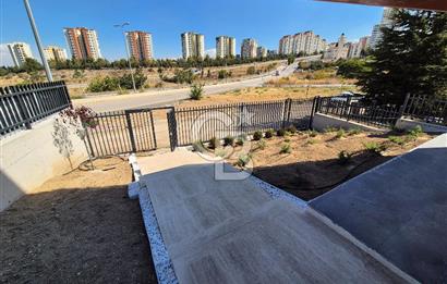 BİLKENT 3 ÖZEL TASARIM SATILIK YOLA CEPHE 4 KATLI BİNA