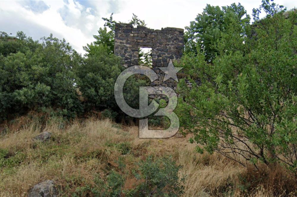 HACILARIN MERKEZİNDE SON KALAN ARSA VE BAGI TAM MEYDANDA SÜPER