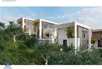 KARABURUN SAİP'DE TERASLI VE BAHÇELİ 3+1 TRİPLEKS VİLLALAR