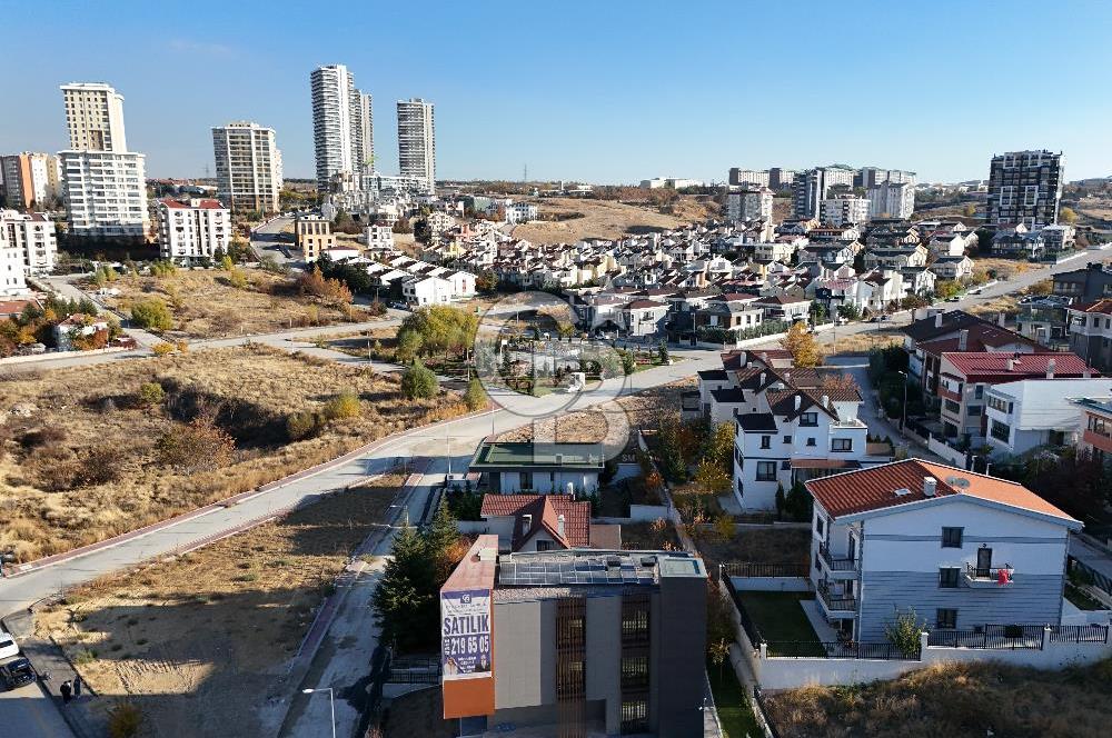 BİLKENT 3 ÖZEL TASARIM SATILIK YOLA CEPHE 4 KATLI BİNA