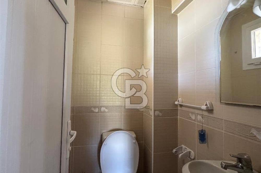 Güzelbahçe Çamlı'da Yeni Dört Mevsim Sitesinde Kiralık Villa