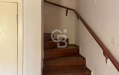 Güzelbahçe Çamlı'da Yeni Dört Mevsim Sitesinde Kiralık Villa