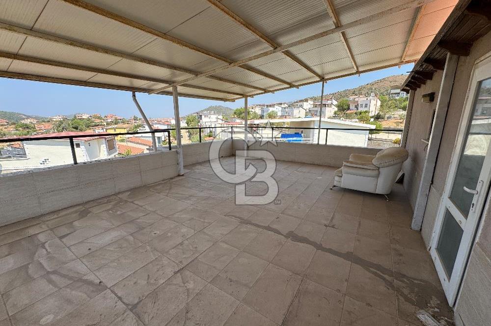 Güzelbahçe Çamlı'da Yeni Dört Mevsim Sitesinde Kiralık Villa