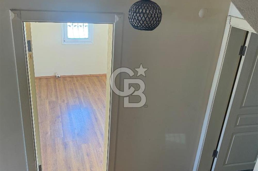 Güzelbahçe Çamlı'da Yeni Dört Mevsim Sitesinde Kiralık Villa
