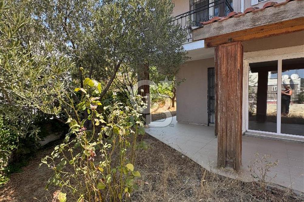 Güzelbahçe Çamlı'da Yeni Dört Mevsim Sitesinde Kiralık Villa