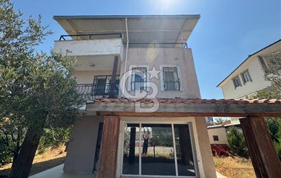 Güzelbahçe Çamlı'da Yeni Dört Mevsim Sitesinde Kiralık Villa