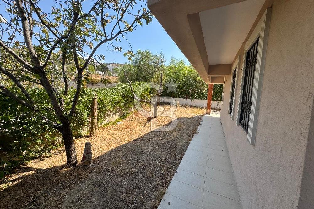 Güzelbahçe Çamlı'da Yeni Dört Mevsim Sitesinde Kiralık Villa