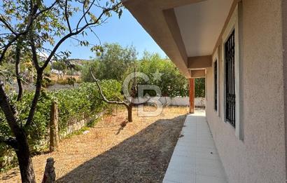 Güzelbahçe Çamlı'da Yeni Dört Mevsim Sitesinde Kiralık Villa