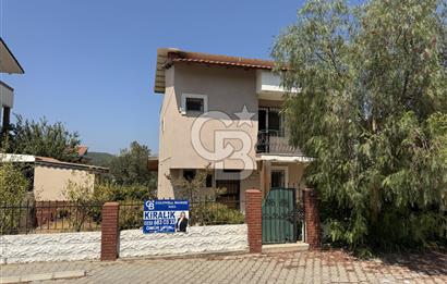Güzelbahçe Çamlı'da Yeni Dört Mevsim Sitesinde Kiralık Villa