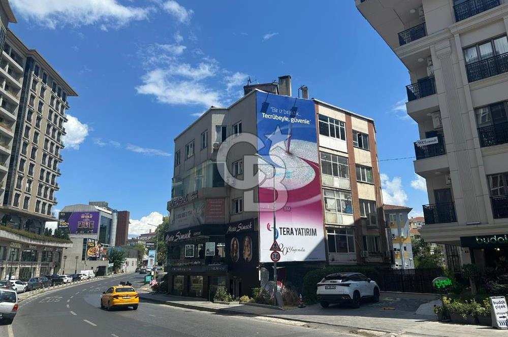 Etiler Nispetiye Yatırımlık Köşe Parsel 7 Katlı Satılık Bina