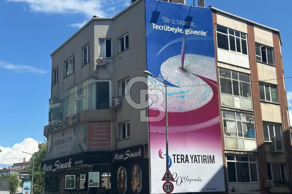 Etiler Nispetiye Yatırımlık Köşe Parsel 7 Katlı Satılık Bina