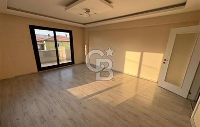 Foça Bağarası Kazım Dirik Mah. Kiralık 3+1 Kapalı Mutfak Daire