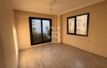 Foça Bağarası Kazım Dirik Mah. Kiralık 3+1 Kapalı Mutfak Daire
