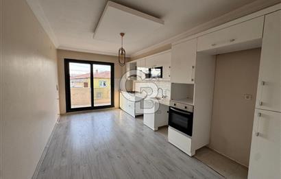 Foça Bağarası Kazım Dirik Mah. Kiralık 3+1 Kapalı Mutfak Daire