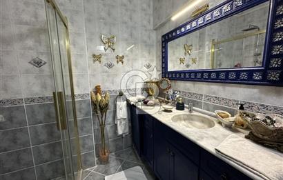 EVİM SİTESİNDE 3 KATLI BAHÇELİ SATILIK TRİPLEX VİLLA