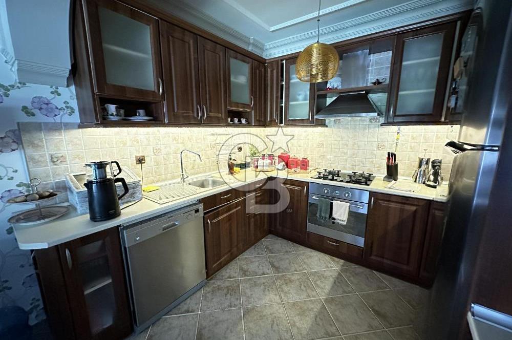 EVİM SİTESİNDE 3 KATLI BAHÇELİ SATILIK TRİPLEX VİLLA